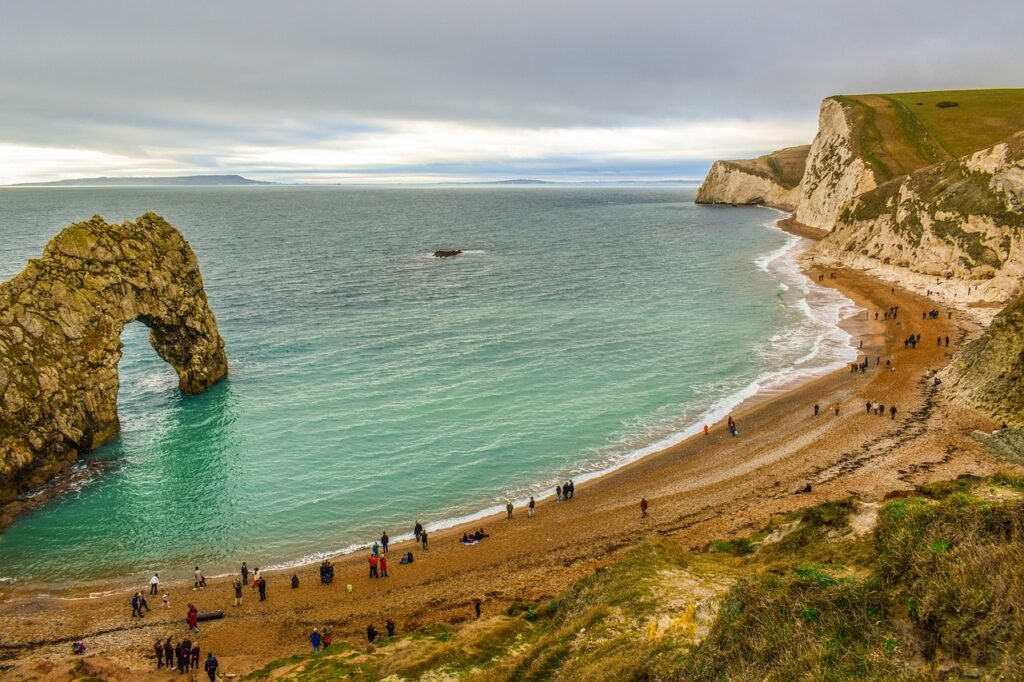 durdle door, beach, dorset, ocean, coast, landscape, jurassic coast, nature, rock, sea, bay, scenic, coastal, britain, englan