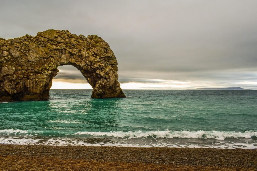 durdle door, beach, dorset, ocean, coast, landscape, jurassic coast, nature, rock, sea, bay, scenic, coastal, britain, englan