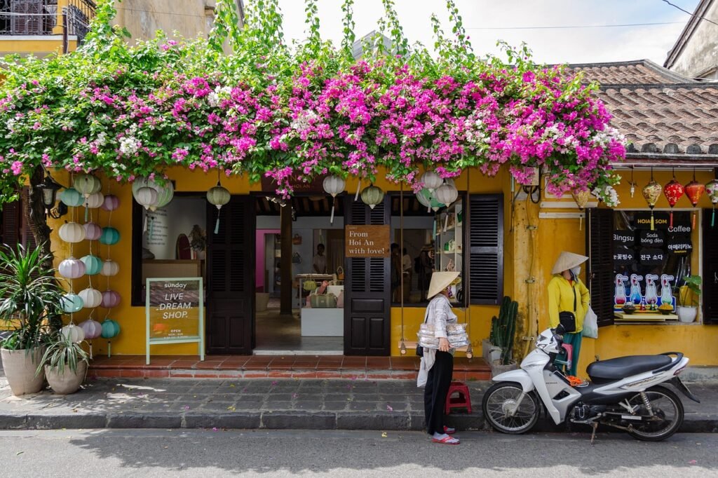 hoi an, people, shop, street, unesco, historic, south-east asia, vietnam, hoi an, shop, street, street, street, street, vietn