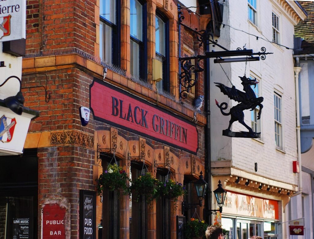 pub, bar, saloon, beer, canterbury, england, uk, alcohol, restaurant, tavern, glass, nightlife, cafe, beverage, drinks, brewe