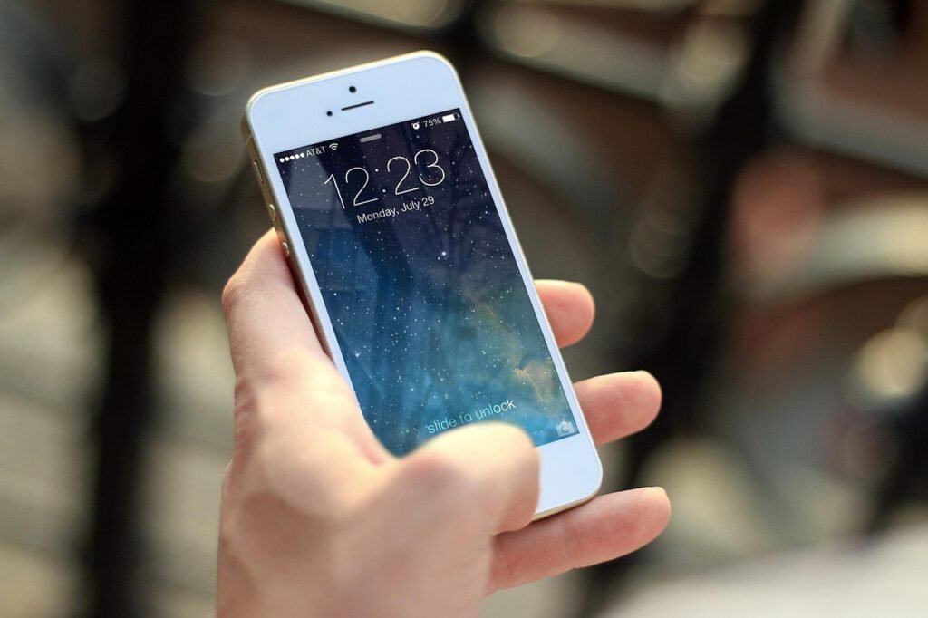 iphone, smartphone, apps, apple inc, mobile phone, cell phone, phone, communication, mobile, telephone, technology, cellular,