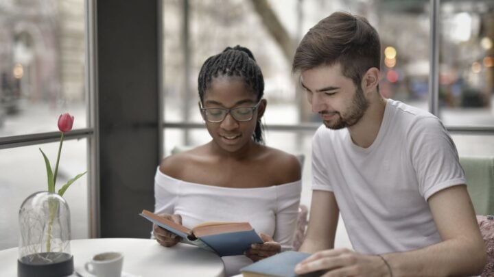 A Closer Look at Dating Around Reading: Exploring Modern Romance in the Thames Valley