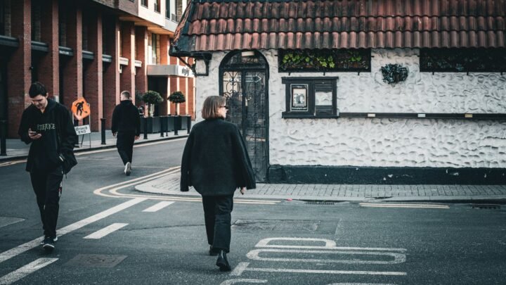 Dating in Chester: Myths, Facts and Practical Advice for Modern Singles