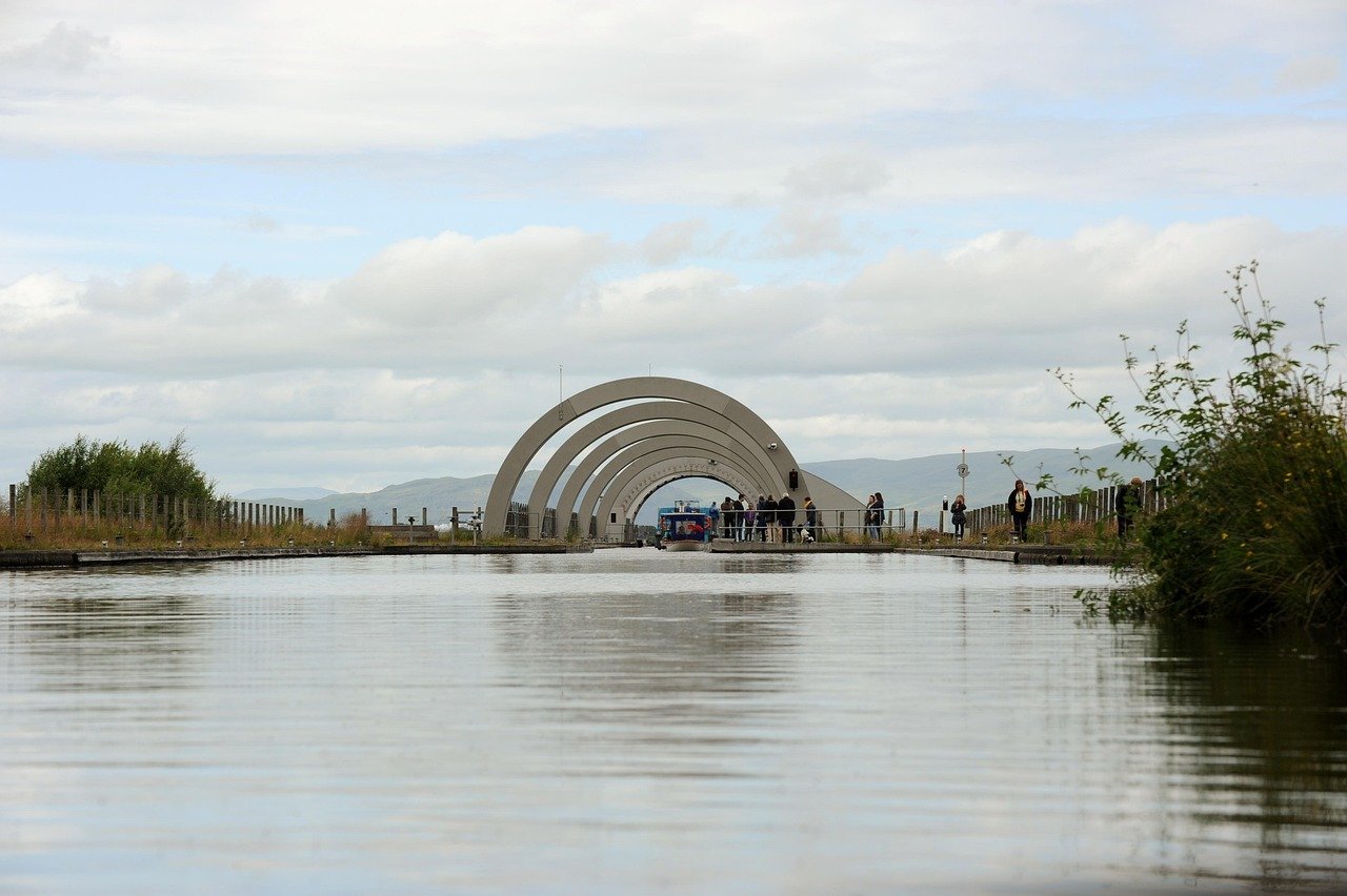 scotland, falkirk, lock, mood, reflection, flow, water, channel, calm, expanse, technology, nature, boats, United Kingdom, Fa
