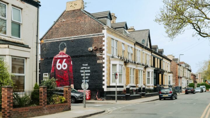 Dating in Watford: Questions People Often Ask About Local Romance