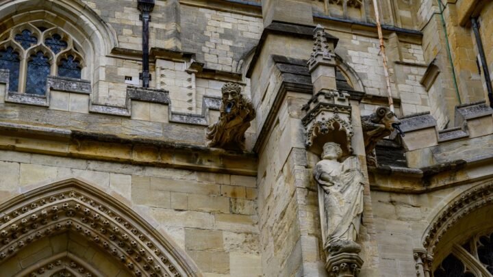 Navigating Entertainment Choices in Bath: Making Smarter Plans for Your Free Time