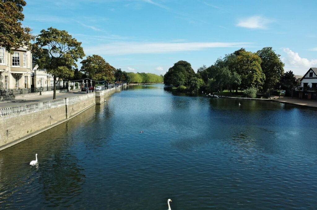 great ouse river, england, reflections, buildings, trees, summer, spring, sky, clouds, nature, outside, shore, shoreline, Eng