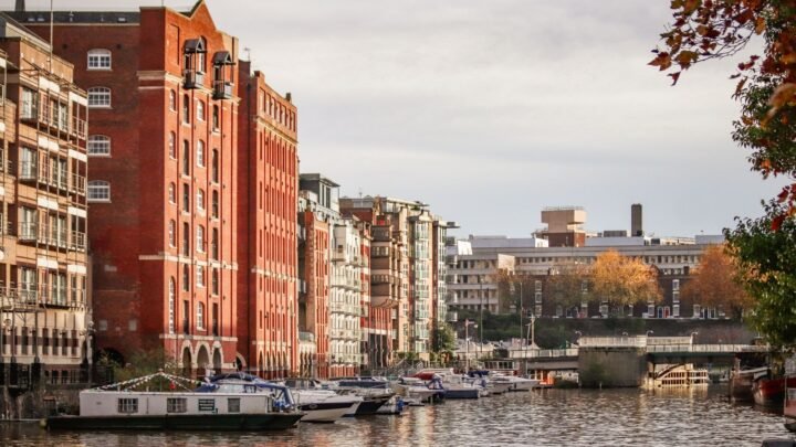 Escorts in Exeter: Practical Answers to Common Questions