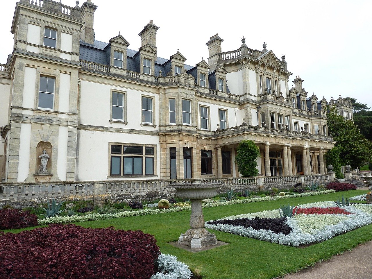 dyffryn house, nature, architecture, building, lawn, flowerbeds, garden, fountain, wales, United Kingdom, Wenvoe, Wales