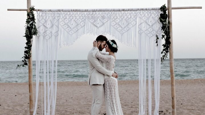 What First-Timers Should Know About Pursuing Romantic Connections in Barry