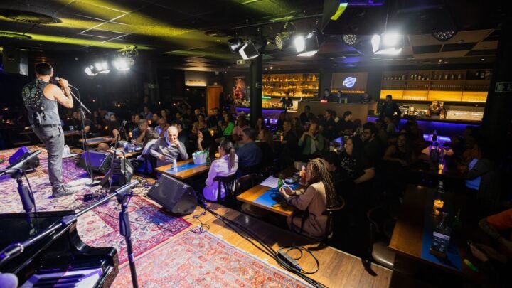 Melodies and Menus: How Music, Food, and Atmosphere Can Transform Dating in Bradford
