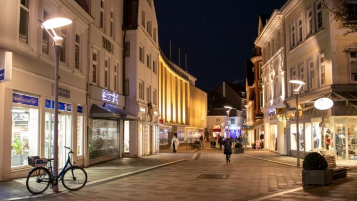 Navigating the Realities of Independent Escorts and Verified Profiles in Bangor