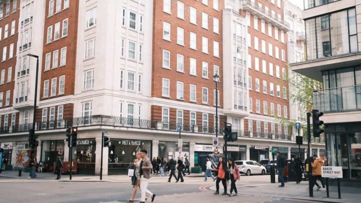 Keeping Romance Alive: A Guide to Intimacy and Connection in London