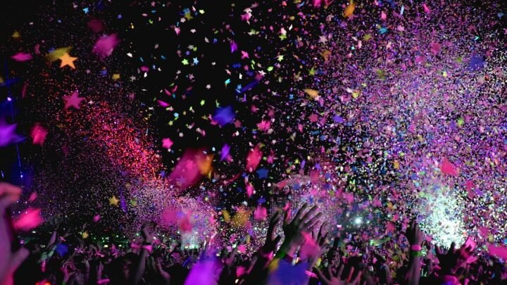 Unwinding After Dark: Late-Night Entertainment Ideas Around Luton and Beyond