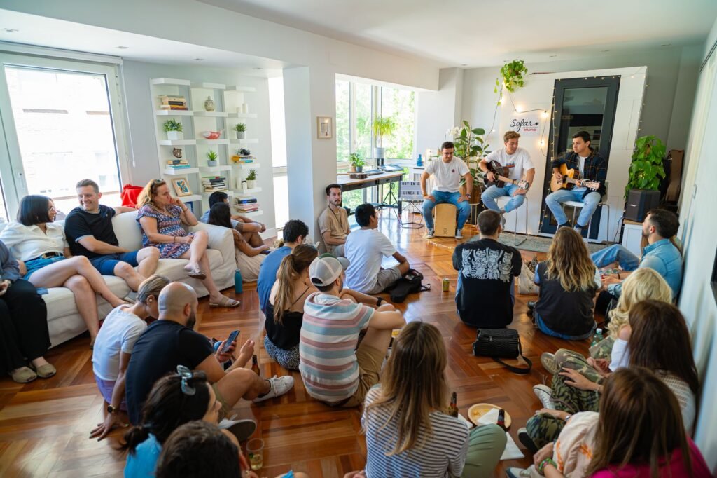 Conversation-friendly live music setting with small tables