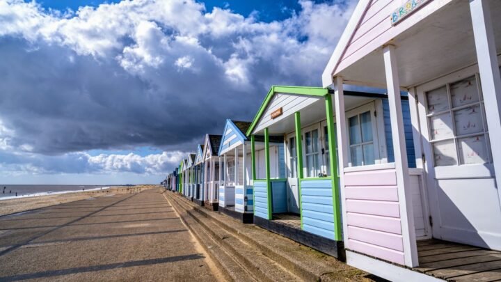 Why Local Knowledge Matters for Dating in Hastings