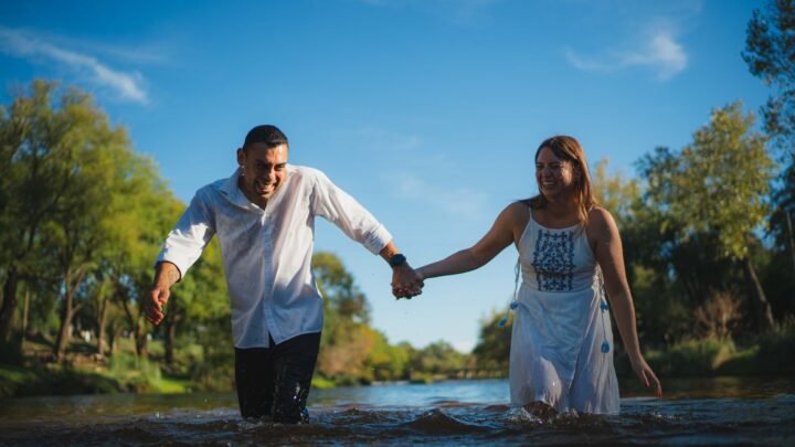 Sparking Romance and Appreciation in Exeter: Navigating Modern Dating and Shared Adventures