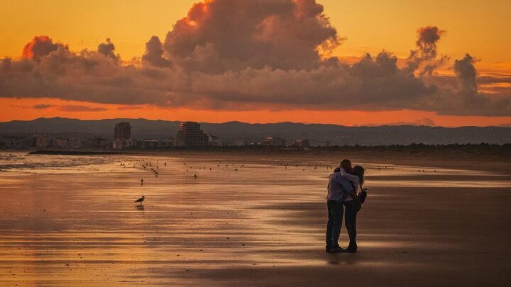 Making Someone Feel Valued in Adult Dating: A Guide Starting from Bournemouth