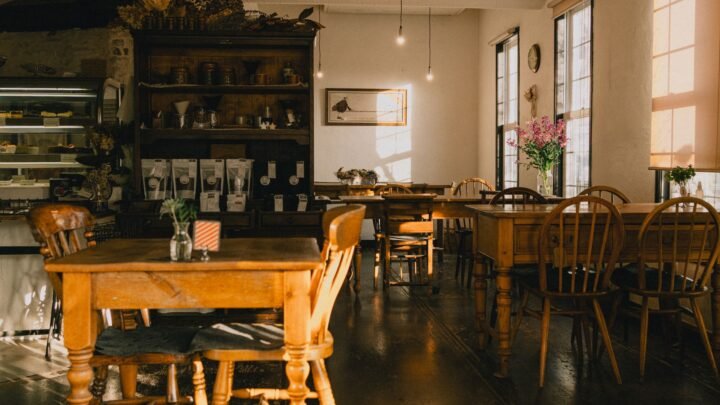 Balancing Romance: How to Make Time for Adult Dating When Life Gets Busy in Maidstone