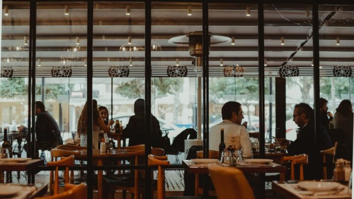 Melody and Menu: How Music, Food, and Atmosphere Transform Dating in Northampton