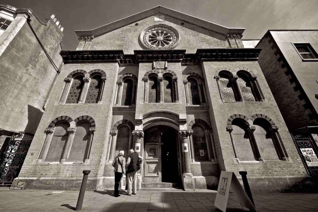 synagogue, brighton, church, jewish, religion, architecture, religious, old, building, temple, traditional, historic, prayer,