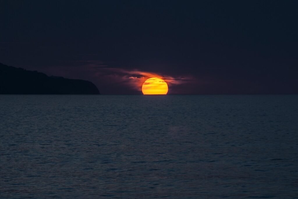 sunset, sun, ocean, island, horizon, sea, water, seascape, dusk, evening, scenery, scenic, nature, dark, azores, portugal, su