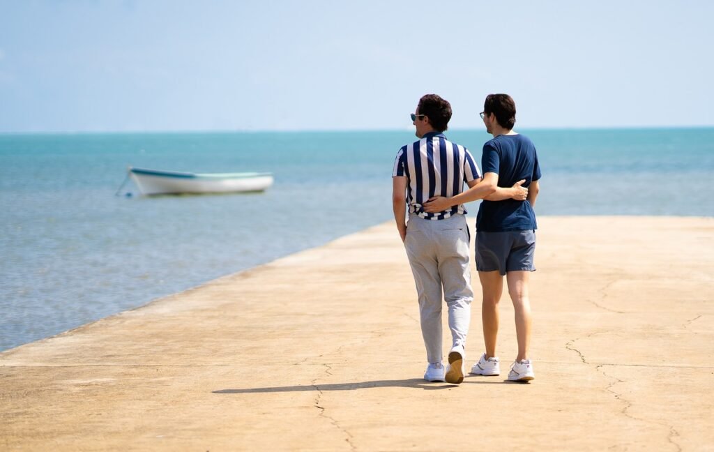 couple, coast, sea, ocean, love, men, pair, lovers, together, relationship, nature, romantic, valentine, seaside, vacation, l