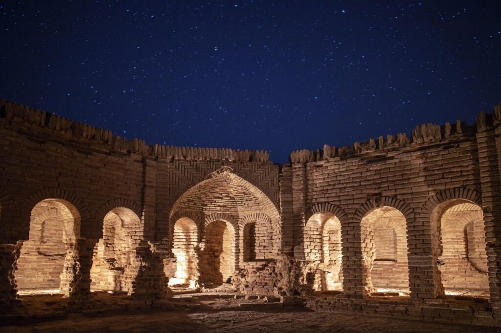 caravansary, monument, building, persian architecture, qom province, architecture, tourism, kavir national park, lights, nigh