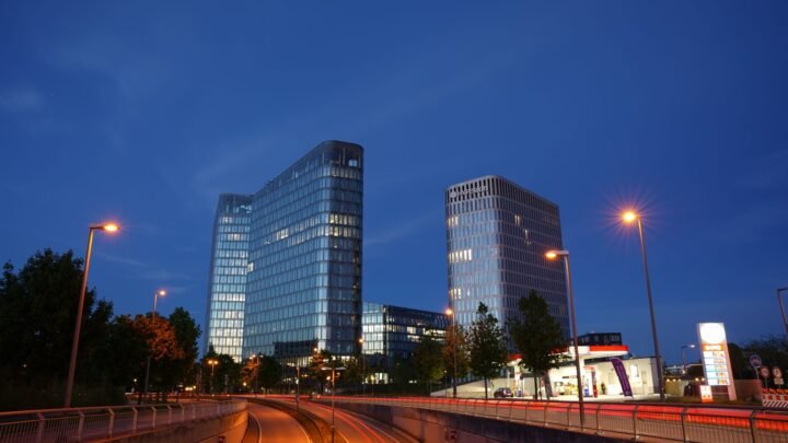 What First-Timers Should Know About Romantic Experiences in Milton Keynes
