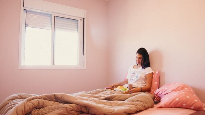 Breakfast in Bed and Other Simple Dating Ideas in Cwmbran