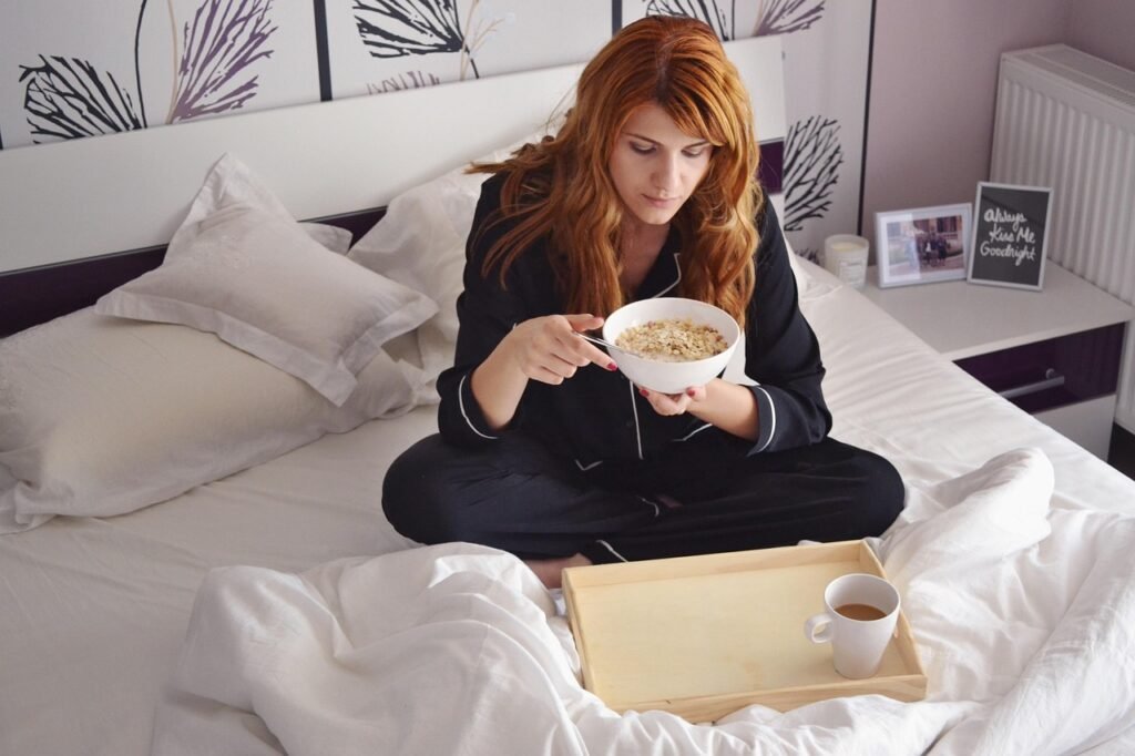 girl in bed, breakfast in bed, girl with cereal bowl, attractive, bed, bedclothes, bedroom, breakfast, coffee, comfort, cup,
