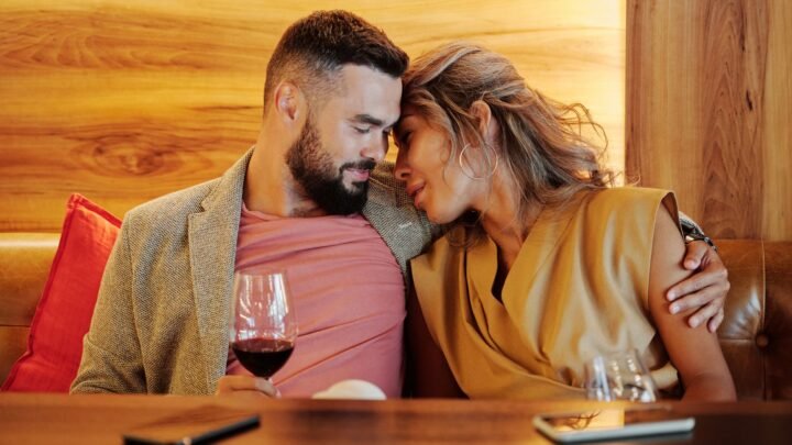 Why Thoughtful Gestures Still Matter for Dating in Leicester