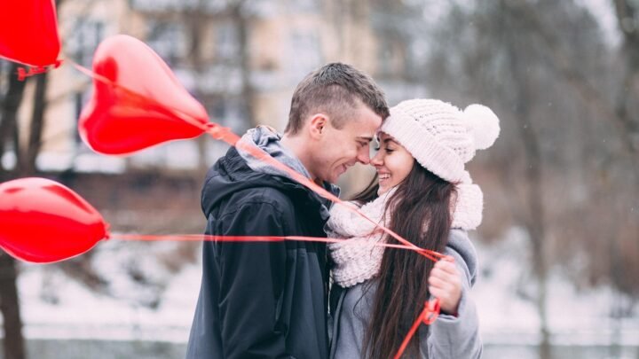 Navigating the Tinder Dating Scene in Stoke-on-Trent: What Matters Most