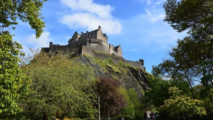 Crafting the Ultimate United Kingdom Entertainment Experience in Edinburgh